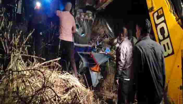 Akole Accident Sugarcane tractor overturns, one dead and two injured