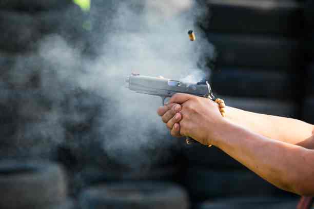 Thrill of firing in Sant Bhoomi, firing of criminals one death