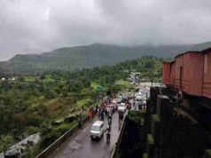 Letest  News Akole: Bhandardara Dam: 60% water Storage: Tourists Crowd In Bhandardara Area