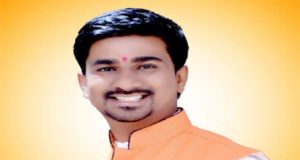 Letest News Akole: Satish Bhangra Will Remain in Shiv Sena; Party Change Discussion Stops!