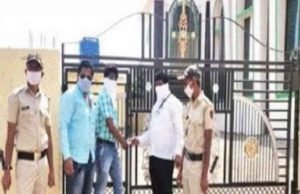Latest News Police take action against two-wheelers in Sangamner