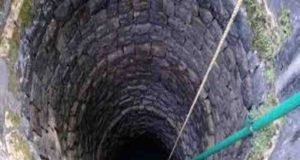 Wife Husband suicide by jumping into well 