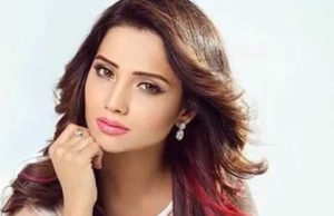 Adaa Khan5