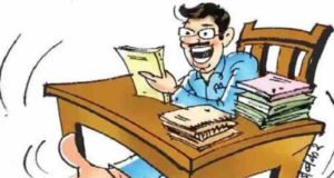 Sangamner police station caught red-handed while accepting a bribe