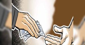 Karjat Talathi office assistant arrested for taking bribe