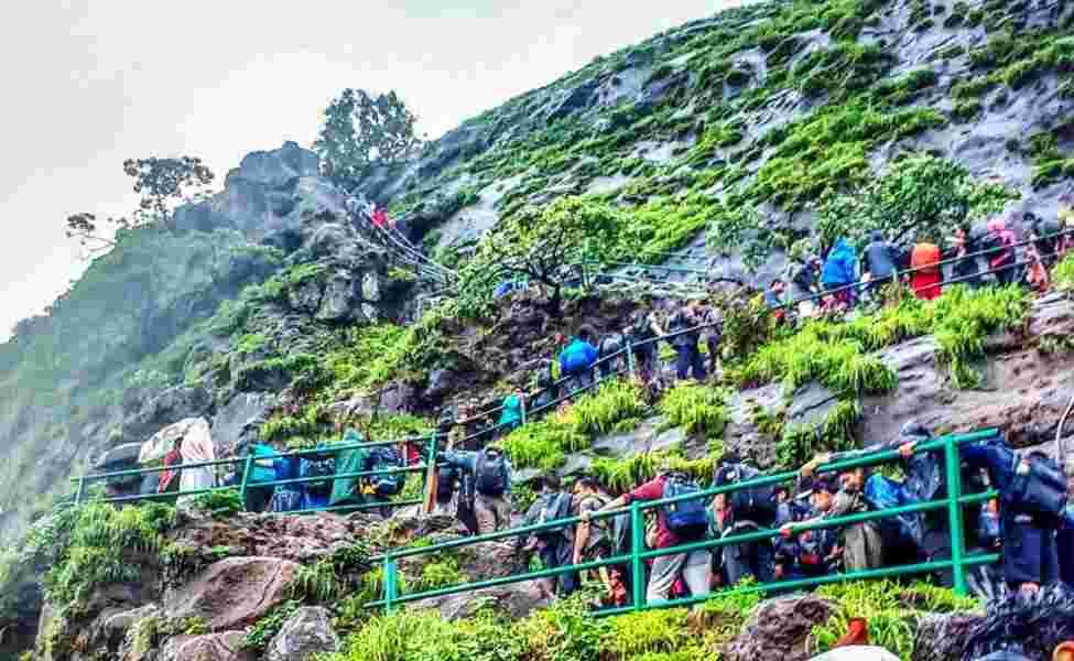 highest Kalsubai peak in the state is closed for tourists