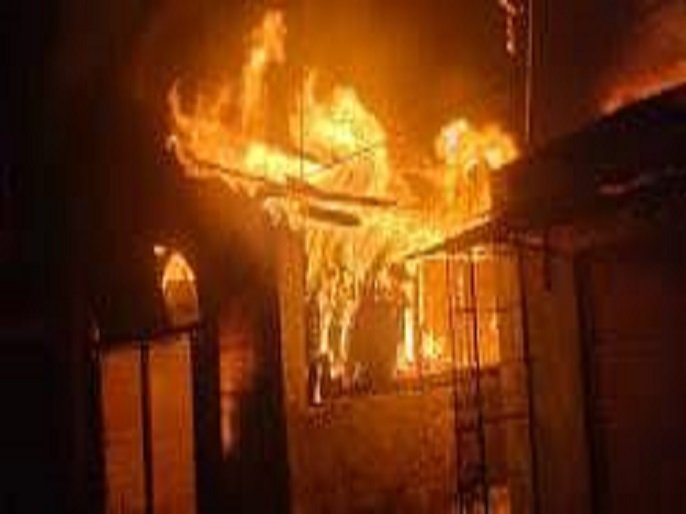 Ahmednagar News Bhingar Nehru market Fire