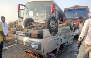 Accident Between omani Car, Tempo and Bus