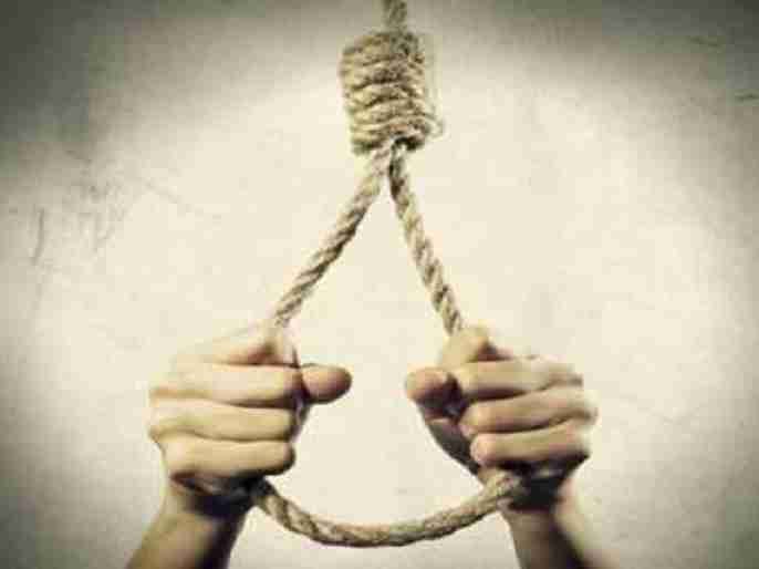Akole teacher took off his shirt and committed suicide by hanging