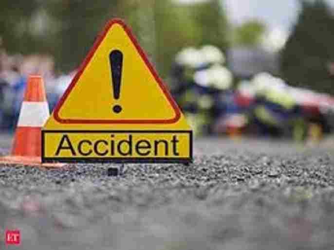 Sangamner Accident truck overturned after hitting a lemon tree