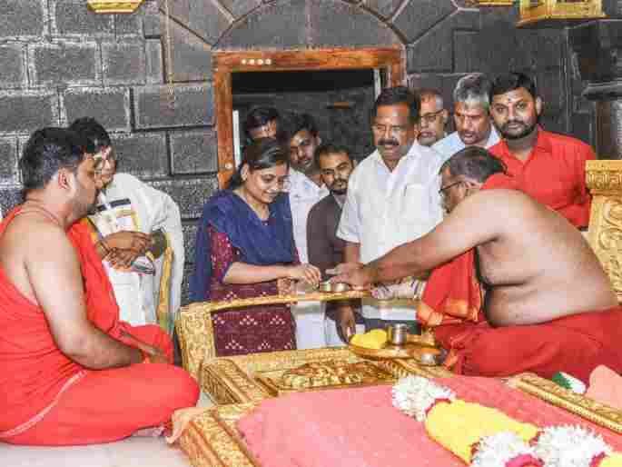 Shirdi offered 4 kg of gold at Sai