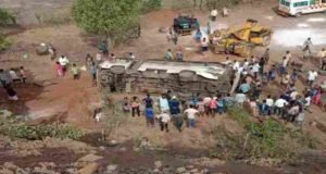 Two killed, 20 injured in bus mishap Accident