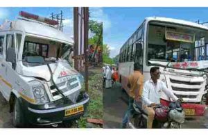 Accident of ambulance and ST bus of Sangamner Thorat sugar factory