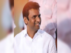 Minister Shankarrao Gadakh admitted to Hospital