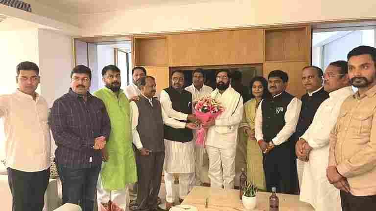 12 MPs of Shiv Sena met Chief Minister Eknath Shinde today