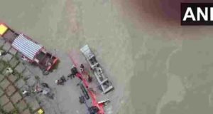 Accident bus fell from a height of 100 feet into the river, killing 12 people