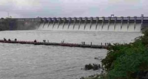 Release of water from Jayakwadi Dam 18 doors opened