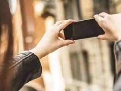 A selfie took the lives of two friends