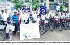 Support of bicycles to rural students on behalf of Lions Club