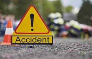 Three killed in a horrific accident after a container hit a dumper