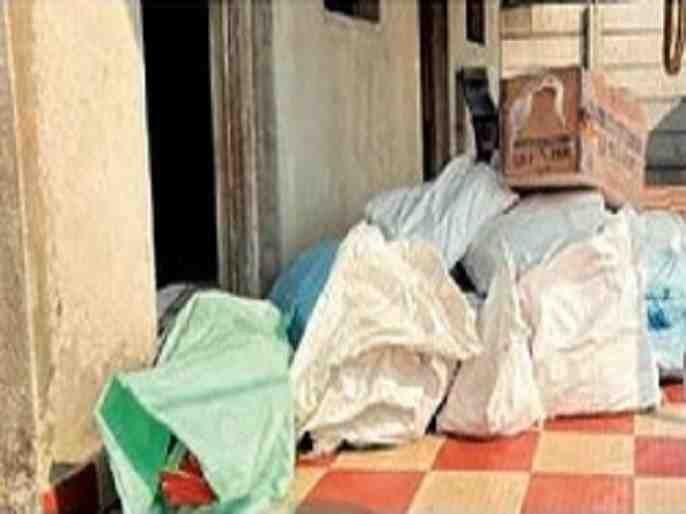 Police raid Gutkha sacks in the kitchen, two arrested