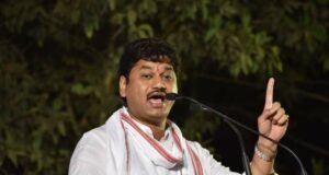 Dhananjay Munde Car Accident