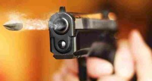 Gavathi katta carrying youth with cartridges in custody