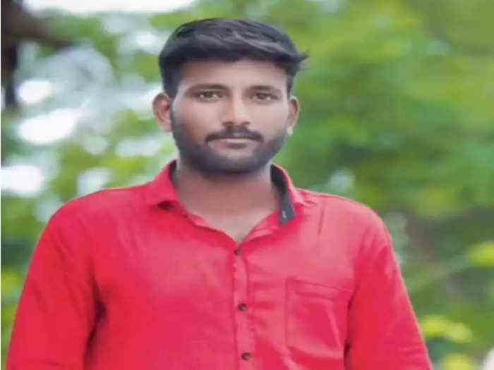 young farmer committed suicide due to the responsibility of nine people in the house