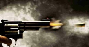 Clash between two groups, firing from Katta