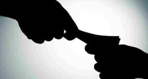 Taluka Agriculture Officer of Sinnar nabbed while accepting bribe of Rs 50,000