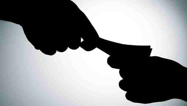 Assistant Police Inspector involed in Bribe Case