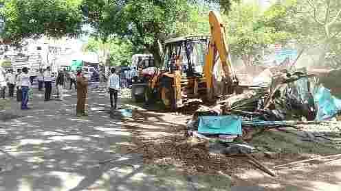 Encroachment in Jorve Naka area is finally cleared, 16 accused arrested