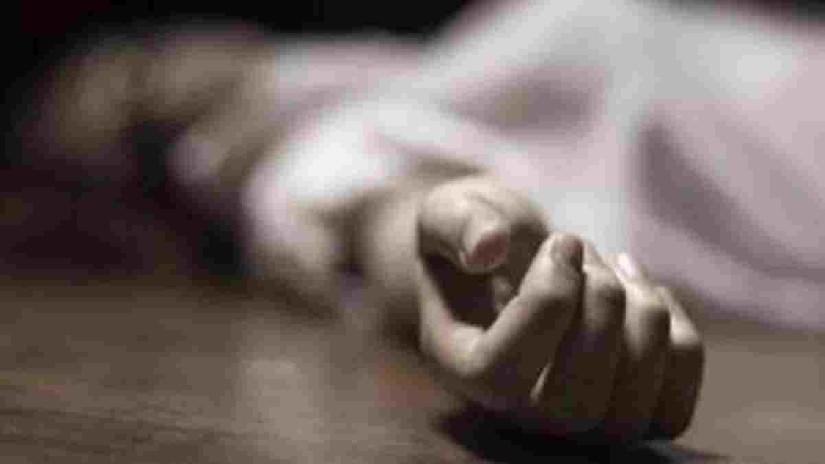 Wife commits suicide saying 'You are not good looking