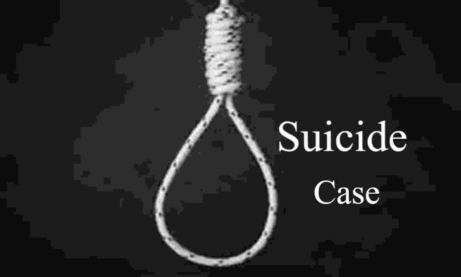 After the wife's suicide, the husband also commits suicide