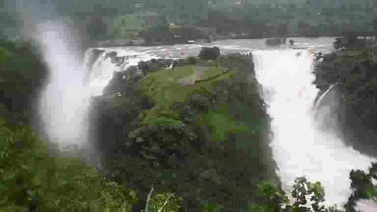 handardara, Nilwande, Adhla Dam reservoir