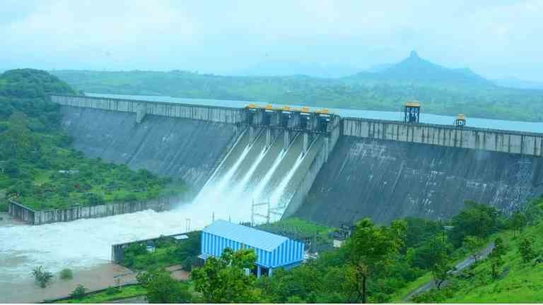 Nilwande dam is full, the water storage in the Mula dam