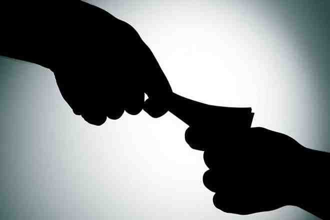 bribe of one crore Two MIDC officials in ACB's net