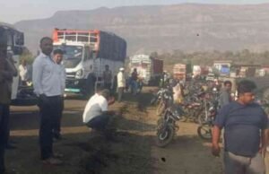 Two pieces of youth's body, terrible accident on Sinnar highway