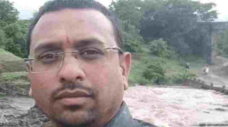 Teacher committed suicide by jumping into a dam