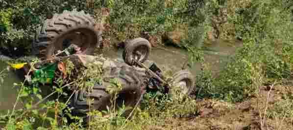 Driver dies after tractor overturns in canal