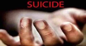 Husband's immoral relationship! Female police officer commits suicide 