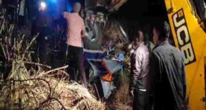 Akole Accident Sugarcane tractor overturns, one dead and two injured