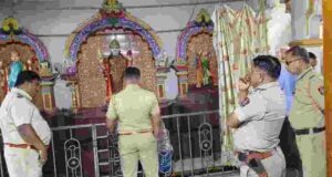 Theft at Mahalaxmi temple, 51 tolas of gold ornaments