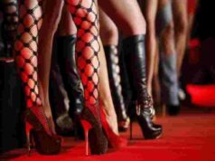 Dummy customer raid prostitutions