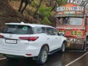 Nationalist Congress Ajit Pawar Gatache MLA Kiran Lahamte's car acciden