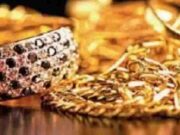 Shirdit theft, three and a half kilos of gold and four lakh rupees
