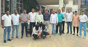 Smuggling of ganja among the youth of Sangamnercha, both of them stuck