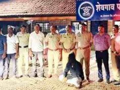 Minor girl stabbed, accused arrested