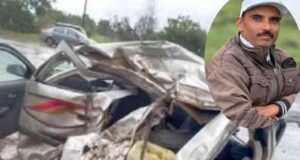 Teacher dies in bus-car collision