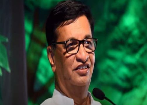 do politics with the power of money, says former minister Balsaheb Thorat
